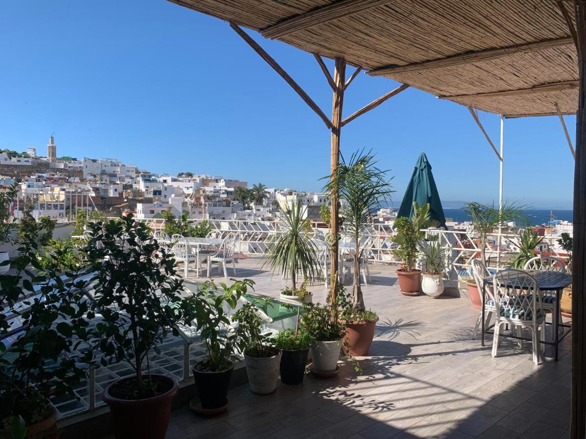 Riad Tingis Tanger Buitenkant foto